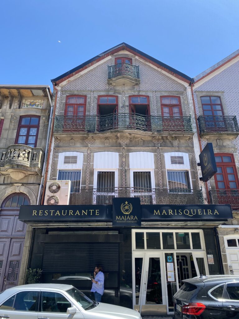 Front of a seafood restaurant in Porto Portugal