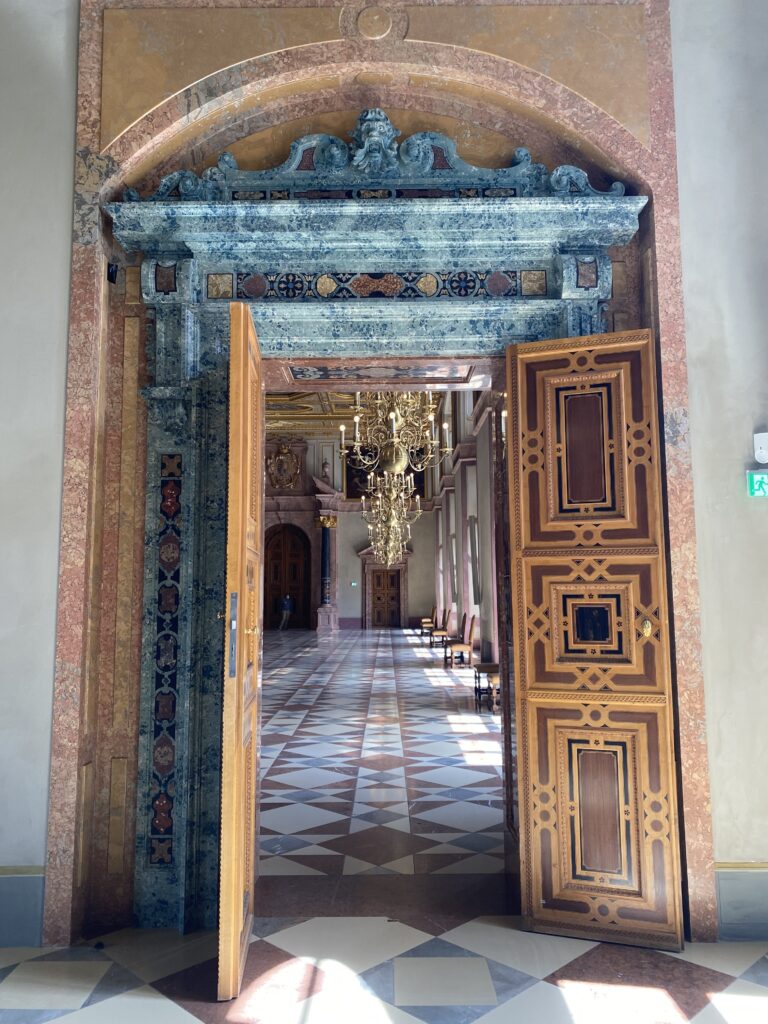 Double doors in Munich palace
