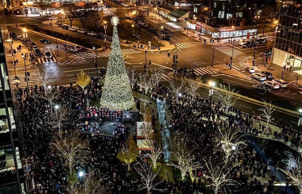 A Complete Guide to Christmas in Washington DC