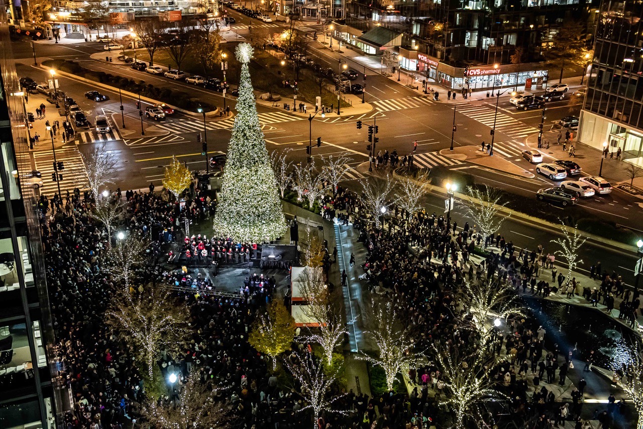 A Complete Guide to Christmas in Washington, DC