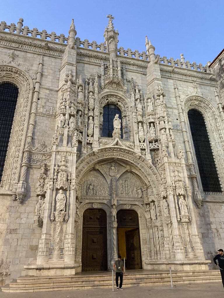 Detailed front door of a cathedral in Lisbon